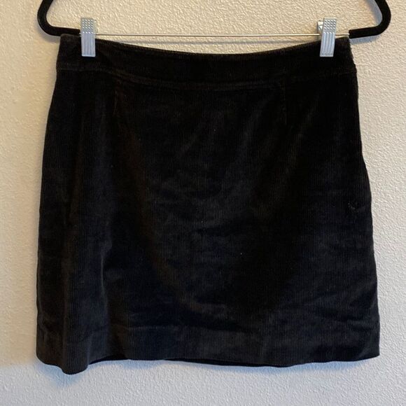 Liz Claiborne- black corduroy mini skirt- Size 10 - Picture 1 of 6